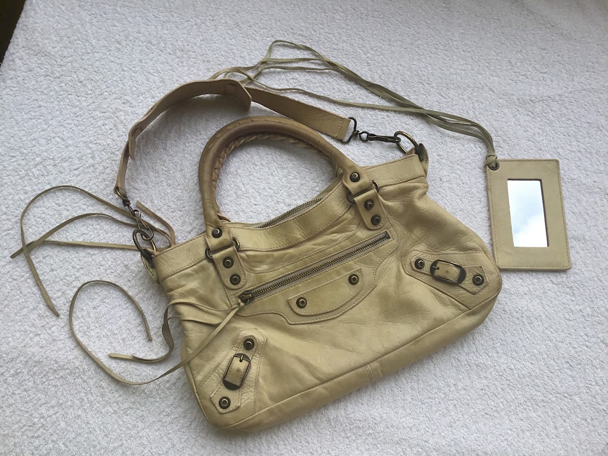 Balenciaga First 2005 HUGO BOSS men boyfriend denim jacket silk vintage pyjama Jimmy Choo classic heel sandals off white