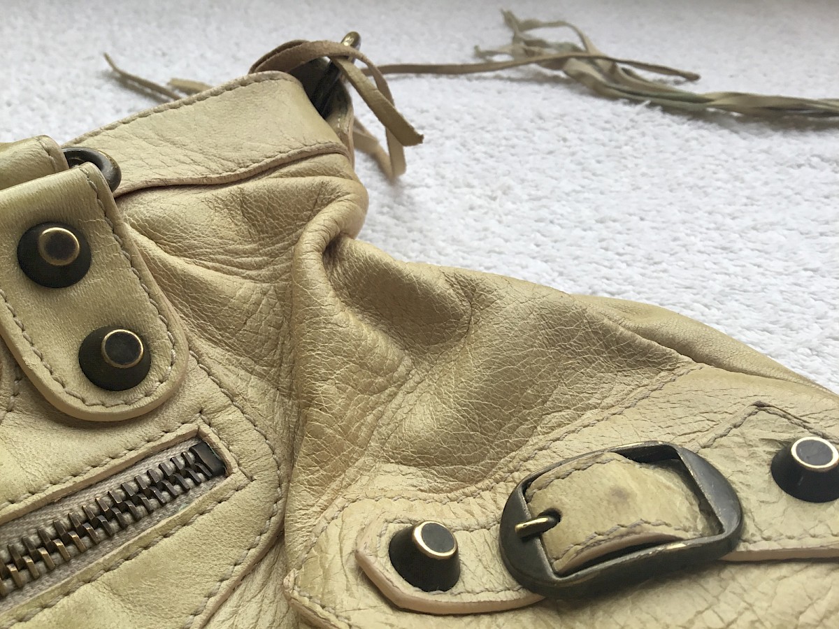 Balenciaga First 2005 HUGO BOSS men boyfriend denim jacket silk vintage pyjama Jimmy Choo classic heel sandals off white