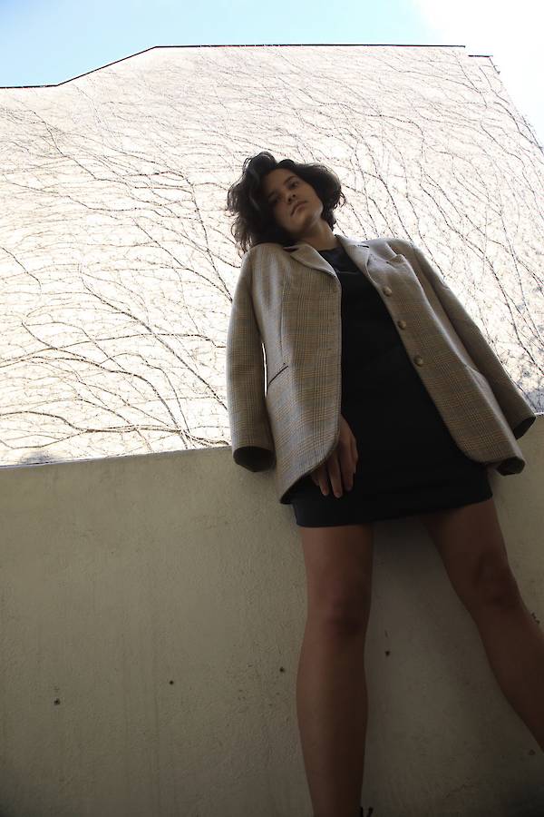 Wool 90s oversized blazer silk LBD boho off centenera vogue spring SS19 season